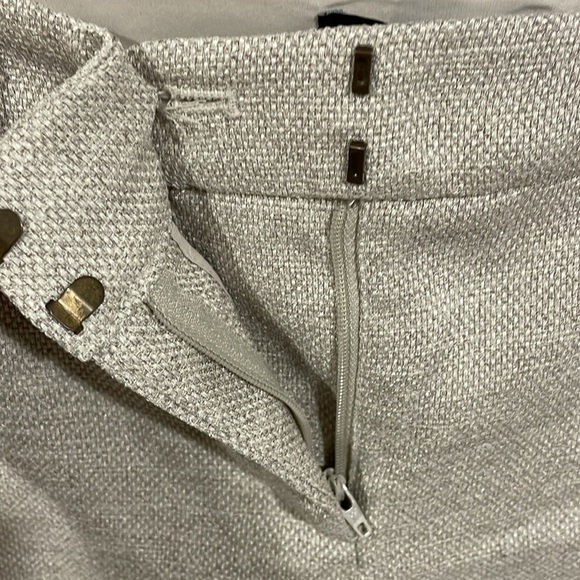 White House Black Market Shorts Size 4 Short - Picture 6 of 8